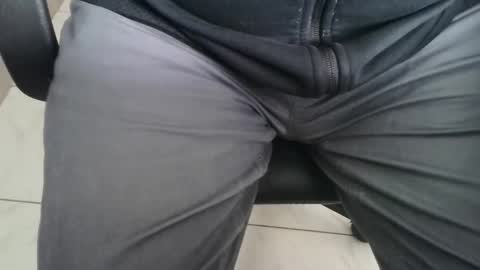 Snapshot of martial04 chatting on November 2025 09:10:01 AM martial04 online show from November 2025 09:10:01 AM