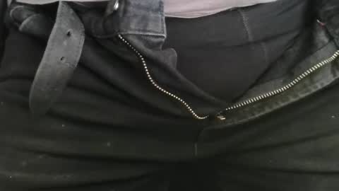 Snapshot of martial04 chatting on November 2025 09:08:01 AM martial04 online show from November 2025 09:08:01 AM