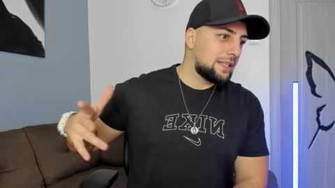 Martiinsoul online show from December 2024 05:31:01 PM