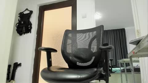 Snapshot of martiinsoul chatting on March 2026 07:48:02 AM Martiinsoul online show from March 2026 07:48:02 AM