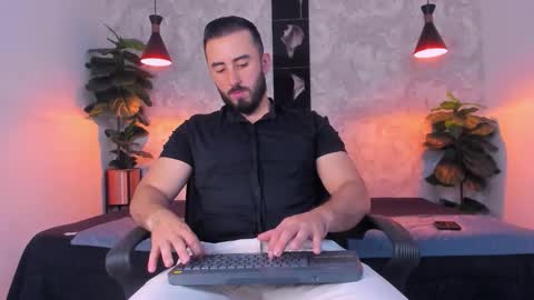 Martin Foster online show from March 2026 03:41:02 AM