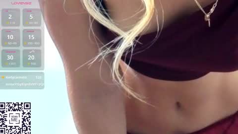 Martina online show from November 2025 01:22:01 PM