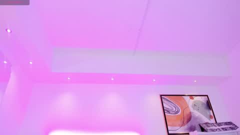 Martina online show from October 2025 12:46:01 PM