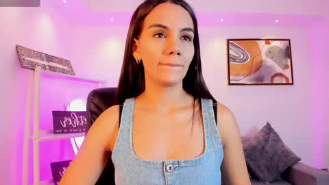 Snapshot of martina_mancinii chatting on April 2026 11:14:02 AM Martina online show from April 2026 11:14:02 AM