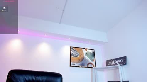 Martina online show from July 2026 11:19:02 AM