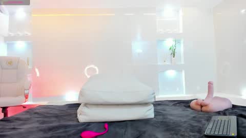 Martina  online show from December 2024 08:42:02 PM