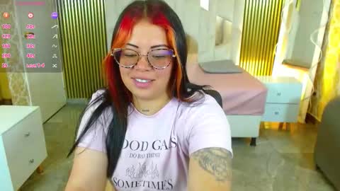 Snapshot of martina_tay chatting on November 2025 04:02:02 AM Hey im martina online show from November 2025 04:02:02 AM