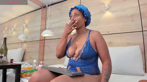 martina touss  online show from March 2025 07:16:02 PM