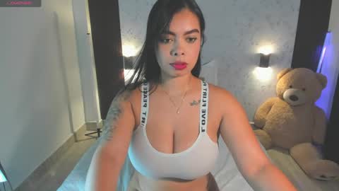 martina Bianchi  online show from May 2026 11:33:02 PM