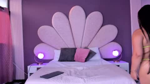 Martina Garcia online show from March 2025 10:45:02 PM