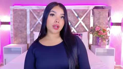 Martina Garcia online show from June 2026 07:25:02 PM