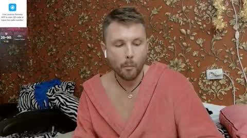 martinbrux online show from October 2025 07:24:02 PM