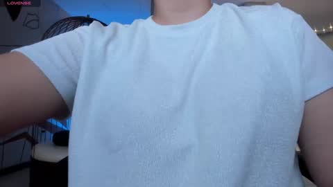 Snapshot of martinnabonnet chatting on January 2025 10:19:01 AM Martinna Bonnet online show from January 2025 10:19:01 AM