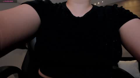 Snapshot of martinnabonnet chatting on February 2025 10:26:02 AM Martinna Bonnet online show from February 2025 10:26:02 AM