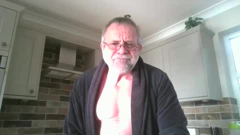 Snapshot of martinrgbxxxx chatting on November 2025 09:42:02 AM martinrgbxxxx online show from November 2025 09:42:02 AM