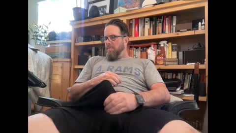 Snapshot of martinstolcris chatting on January 2025 06:45:02 PM martinstolcris online show from January 2025 06:45:02 PM