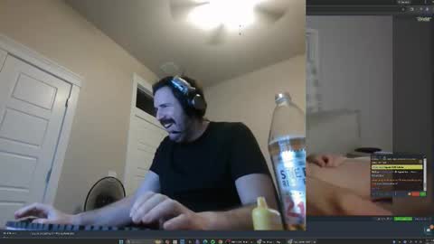 Snapshot of martlz chatting on March 2026 08:42:02 AM Martlz online show from March 2026 08:42:02 AM