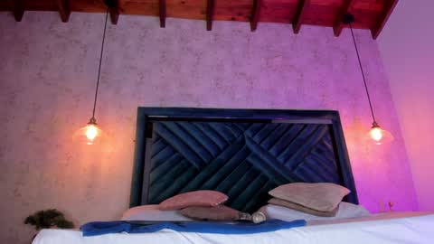 Martina online show from January 2025 12:22:01 AM