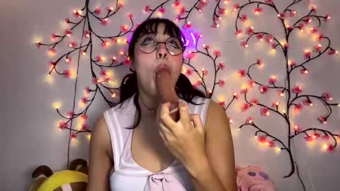 Snapshot of maru__chan chatting on October 2025 02:31:01 AM Maru online show from October 2025 02:31:01 AM