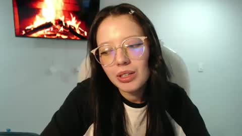 Snapshot of maru_chan_ chatting on September 2025 02:04:02 AM INSTAGRAM Maruchan 02 online show from September 2025 02:04:02 AM