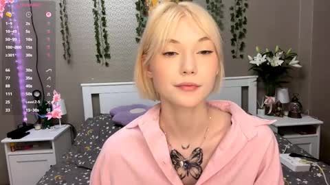 Snapshot of marvawillinghurst chatting on February 2026 02:11:02 PM Lisa online show from February 2026 02:11:02 PM