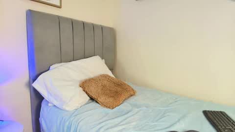 Snapshot of mary_cute9 chatting on March 2026 12:01:02 PM mary_cute9 online show from March 2026 12:01:02 PM