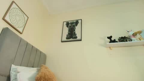 Snapshot of mary_cute9 chatting on April 2026 12:27:01 PM mary_cute9 online show from April 2026 12:27:01 PM