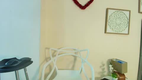 Snapshot of mary_cute9 chatting on April 2026 12:16:02 PM mary_cute9 online show from April 2026 12:16:02 PM