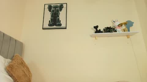 mary_cute9 online show from June 2026 12:07:02 PM