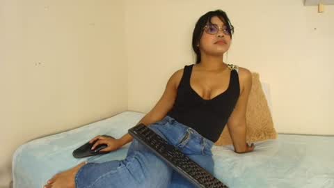 mary_cute9 online show from June 2026 12:04:01 PM