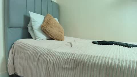 mary_cute9 online show from July 2026 12:14:02 PM