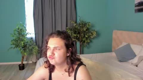 Mary fox online show from July 2026 08:10:01 AM
