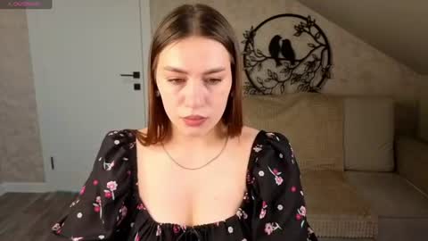 Mary Forest online show from July 2026 01:32:02 AM
