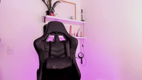 Mary Jane  online show from January 2025 03:32:02 PM