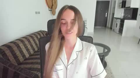 Snapshot of mary_janee__ chatting on March 2026 06:21:01 AM Mary Jane online show from March 2026 06:21:01 AM