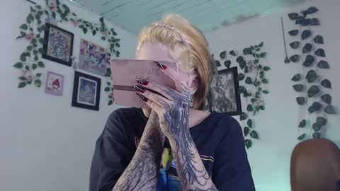 Snapshot of mary_janness chatting on December 2024 02:51:01 PM 100 online show from December 2024 02:51:01 PM