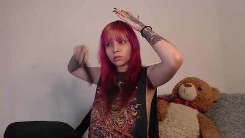 Snapshot of mary_janness chatting on October 2025 08:23:02 AM 100 online show from October 2025 08:23:02 AM