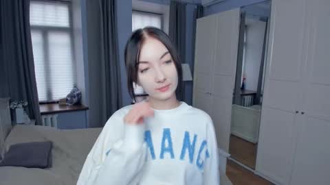 Snapshot of mary_loky chatting on December 2025 09:39:02 AM Mary online show from December 2025 09:39:02 AM