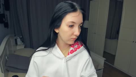 Snapshot of mary_loky chatting on January 2026 09:34:02 AM Mary online show from January 2026 09:34:02 AM