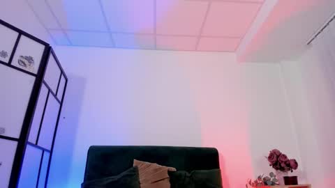 Snapshot of mary_lori chatting on February 2026 07:31:02 AM Mary online show from February 2026 07:31:02 AM