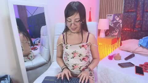mary_luckaysha online show from June 2026 07:19:01 PM