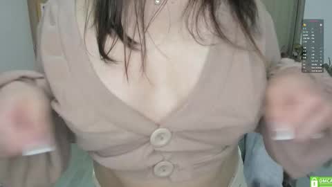 Snapshot of mary_mae chatting on November 2025 02:14:01 AM Girl of your dreams online show from November 2025 02:14:01 AM