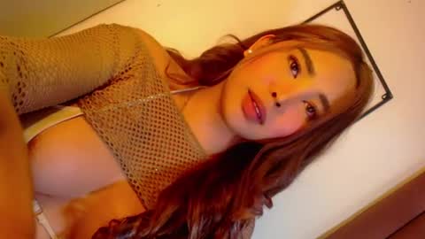 Snapshot of mary_me_babyxx chatting on June 2026 05:33:02 PM ANGEL CABALLERO online show from June 2026 05:33:02 PM
