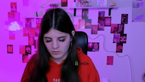 mary_moon__ online show from April 2026 07:22:02 PM