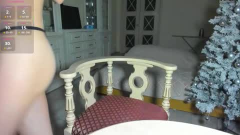 MarieQueenie online show from February 2026 08:34:01 PM