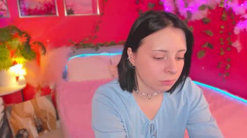 Snapshot of mary_radiant chatting on February 2026 02:08:02 AM Mary online show from February 2026 02:08:02 AM