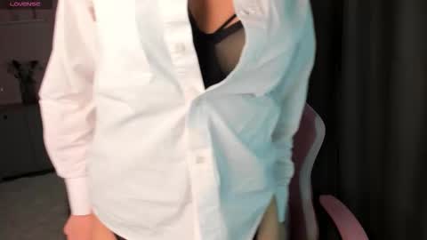 Mary online show from March 2026 01:21:01 AM