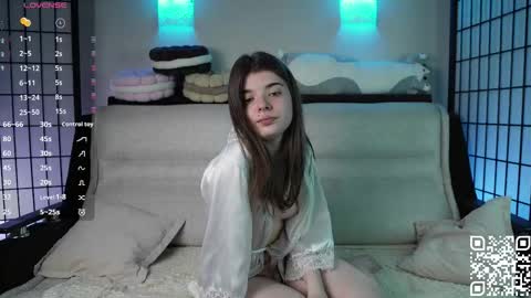 Snapshot of mary_shake chatting on September 2025 09:26:02 PM Mary online show from September 2025 09:26:02 PM