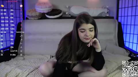 Snapshot of mary_shake chatting on November 2025 11:14:01 PM Mary online show from November 2025 11:14:01 PM