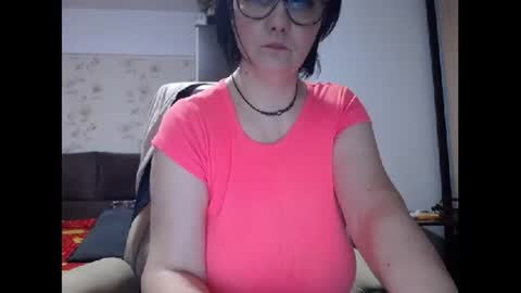 Mary online show from December 2025 03:45:02 AM